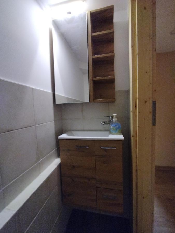 Schmal & Hoch - Willkommen Im Schmalsten Haus Von Bad Frankenhausen Luaran gambar